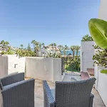 Hanami Alcazaba Beach Garden